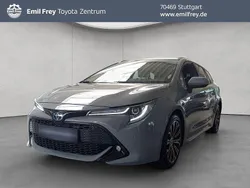 Manhattangrau metallic Gebraucht 2021 Toyota Corolla Team Kombi | 23.450 € (Fairer Preis)