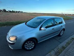 Silber Gebraucht 2004 VW Golf V Limousine | 3.500 € (Fairer Preis)