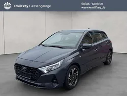 Grau Gebraucht 2023 Hyundai i20 Trend Kleinwagen | 15.950 € (Guter Preis)