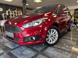 Rot Gebraucht 2016 Ford S-MAX Titanium Van / Kleinbus | 16.450 € (Fairer Preis)