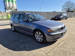 Grau Gebraucht 2002 BMW 320 Kombi | 3.000 € (Fairer Preis)