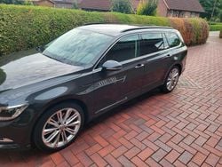 Grau Gebraucht 2018 VW Passat Comfortline Kombi | 15.500 € (Guter Preis)