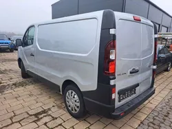 Platingrau Gebraucht 2018 Renault Trafic Komfort Van | 10.999 € (Fairer Preis)