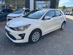 Weiß Gebraucht 2021 Kia Rio Edition 7 Limousine | 11.990 € (Fairer Preis)