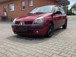 Rot Gebraucht 2002 Renault Clio II Authentique Kleinwagen | 650 € (Guter Preis)