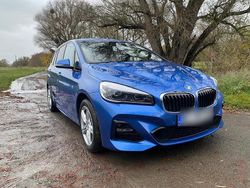 Blau Gebraucht 2019 BMW 220 Gran Tourer M Sport Van / Kleinbus | 16.990 € (Etwas zu teuer)