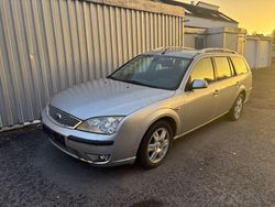Silber Gebraucht 2006 Ford Mondeo Ghia Kombi | 1.500 € (Guter Preis)
