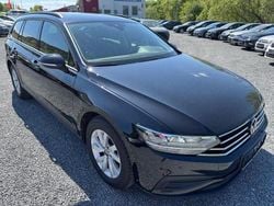 Schwarz Gebraucht 2022 VW Passat Kombi | 16.999 € (Guter Preis)
