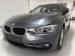 Grau Gebraucht 2018 BMW 320 Sport Line Kombi | 16.800 € (Fairer Preis)