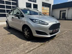 Grau Gebraucht 2017 Ford Fiesta Kleinwagen | 10.750 € (Superpreis)