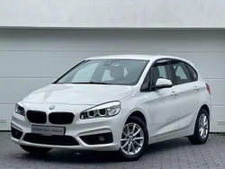 Weiß Gebraucht 2016 BMW 218 Active Tourer Advantage Van / Kleinbus | 14.980 € (Guter Preis)