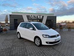 Weiß Gebraucht 2013 VW Golf Plus Life Van / Kleinbus | 8.200 € (Teuer)