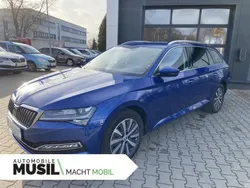 Nightfire blau Gebraucht 2022 Skoda Superb Style Kombi | 32.870 € (Etwas zu teuer)