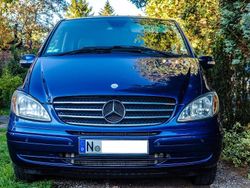 Blau Gebraucht 2007 Mercedes Viano Van / Kleinbus | 12.000 € (Guter Preis)