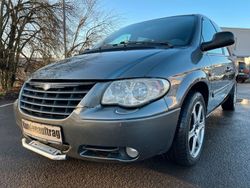 Grau Gebraucht 2004 Chrysler Grand Voyager Van / Kleinbus | 990 € (Fairer Preis)