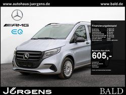 Silber hightechsilber metallic Gebraucht 2024 Mercedes Vito Van / Kleinbus | 50.240 €