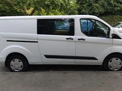 Weiß Gebraucht 2019 Ford Transit Custom Van / Kleinbus | 16.900 € (Guter Preis)