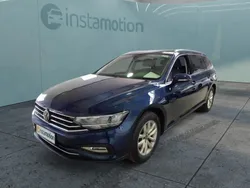 Blau Gebraucht 2023 VW Passat Business Kombi | 32.729 € (Guter Preis)