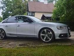 Silber Gebraucht 2015 Audi A4 S-Line Limousine | 11.399 € (Fairer Preis)