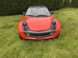 Rot Gebraucht 2004 Smart Roadster Cabrio | 1.800 €