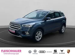 Blau Gebraucht 2019 Ford Kuga Titanium SUV | 23.900 € (Fairer Preis)