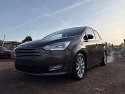 Toffeebraun metallic Gebraucht 2017 Ford C-MAX Titanium Van / Kleinbus | 8.950 € (Guter Preis)