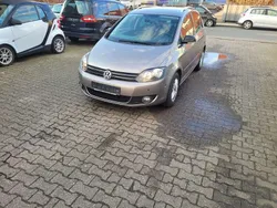 Grau Gebraucht 2011 VW Golf Plus Cross Van / Kleinbus | 3.990 € (Guter Preis)