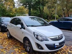 Weiß Gebraucht 2014 Opel Corsa Edition Kleinwagen | 3.450 € (Fairer Preis)