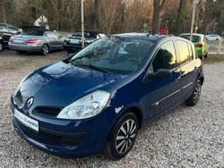 Blau Gebraucht 2007 Renault Clio II Dynamique Limousine | 3.999 € (Etwas zu teuer)