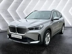 Silber Gebraucht 2025 BMW iX1 Performance SUV | 62.100 €