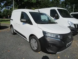 Weiß Gebraucht 2024 Nissan Townstar N-Connecta Van / Kleinbus | 18.590 € (Superpreis)