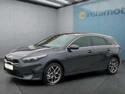 Grau Neu 2025 Kia Ceed Spirit Kleinwagen | 28.949 €