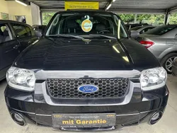 Schwarz Gebraucht 2007 Ford Maverick XLT SUV | 8.850 €