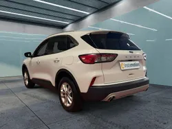 Weiß Gebraucht 2022 Ford Kuga SUV | 23.899 € (Superpreis)