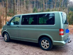 Grün Gebraucht 2007 VW T5 Startline Van | 10.250 € (Etwas zu teuer)