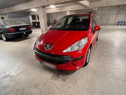 Rot Gebraucht 2007 Peugeot 207 Kleinwagen | 2.850 €