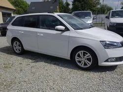 Candyweiss Gebraucht 2021 Skoda Fabia Style Kombi | 12.990 € (Guter Preis)