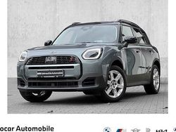 Grün Gebraucht 2024 Mini Countryman Classic SUV | 33.250 € (Guter Preis)