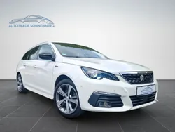 Weiß Gebraucht 2017 Peugeot 308 GT-line Kombi | 8.890 € (Fairer Preis)