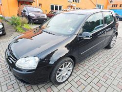 Schwarz Gebraucht 2004 VW Golf V Trendline Kleinwagen | 1.590 € (Superpreis)