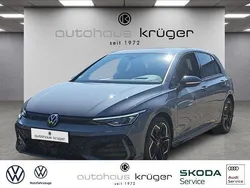Grau Neu 2025 VW Golf VIII R-line Limousine | 39.900 €