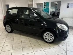 Schwarz Gebraucht 2009 Renault Twingo Initiale Kleinwagen | 4.499 € (Fairer Preis)