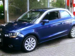 Blau Gebraucht 2011 Audi A1 Attraction Kleinwagen | 6.500 € (Superpreis)