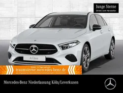 Weiß Gebraucht 2024 Mercedes A200 Progressive Limousine | 31.990 € (Etwas zu teuer)