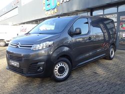 Grau metallic Gebraucht 2022 Citroën Jumpy | 26.210 € (Fairer Preis)