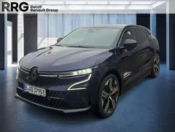 Blau Gebraucht 2025 Renault Mégane Iconic Limousine | 47.490 €