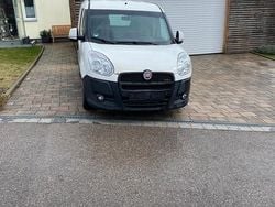 Weiß Gebraucht 2011 Fiat Doblò Van / Kleinbus | 2.999 € (Etwas zu teuer)