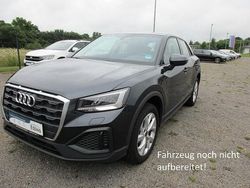 Grau Gebraucht 2023 Audi Q2 SUV | 21.980 € (Guter Preis)