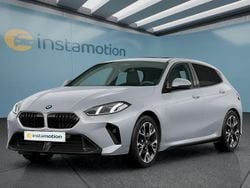 Grau Neu 2025 BMW 120 M Sport Kleinwagen | 39.149 € (Etwas zu teuer)