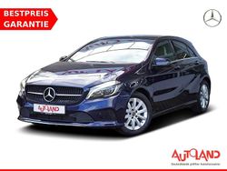 Cavansitblau Gebraucht 2017 Mercedes A140 Style Kleinwagen | 18.990 €